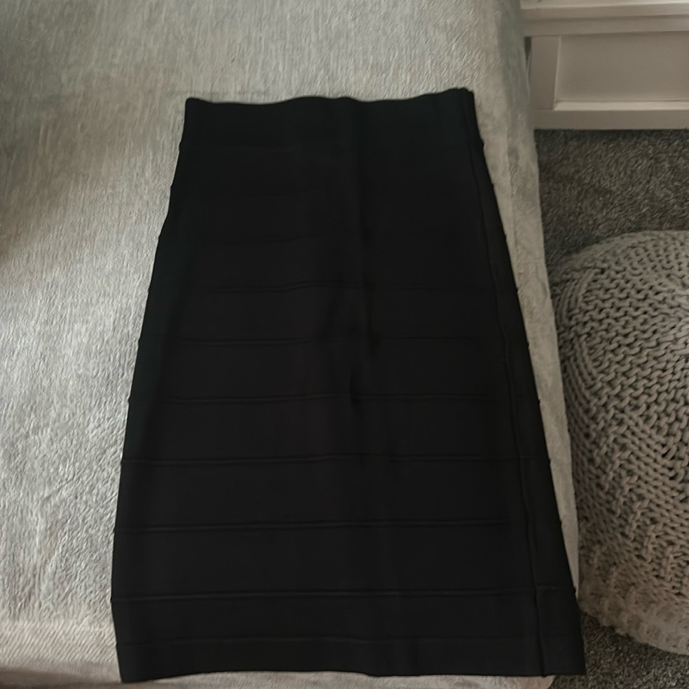 Brand new skirt, small elastic around the waist that kind of material